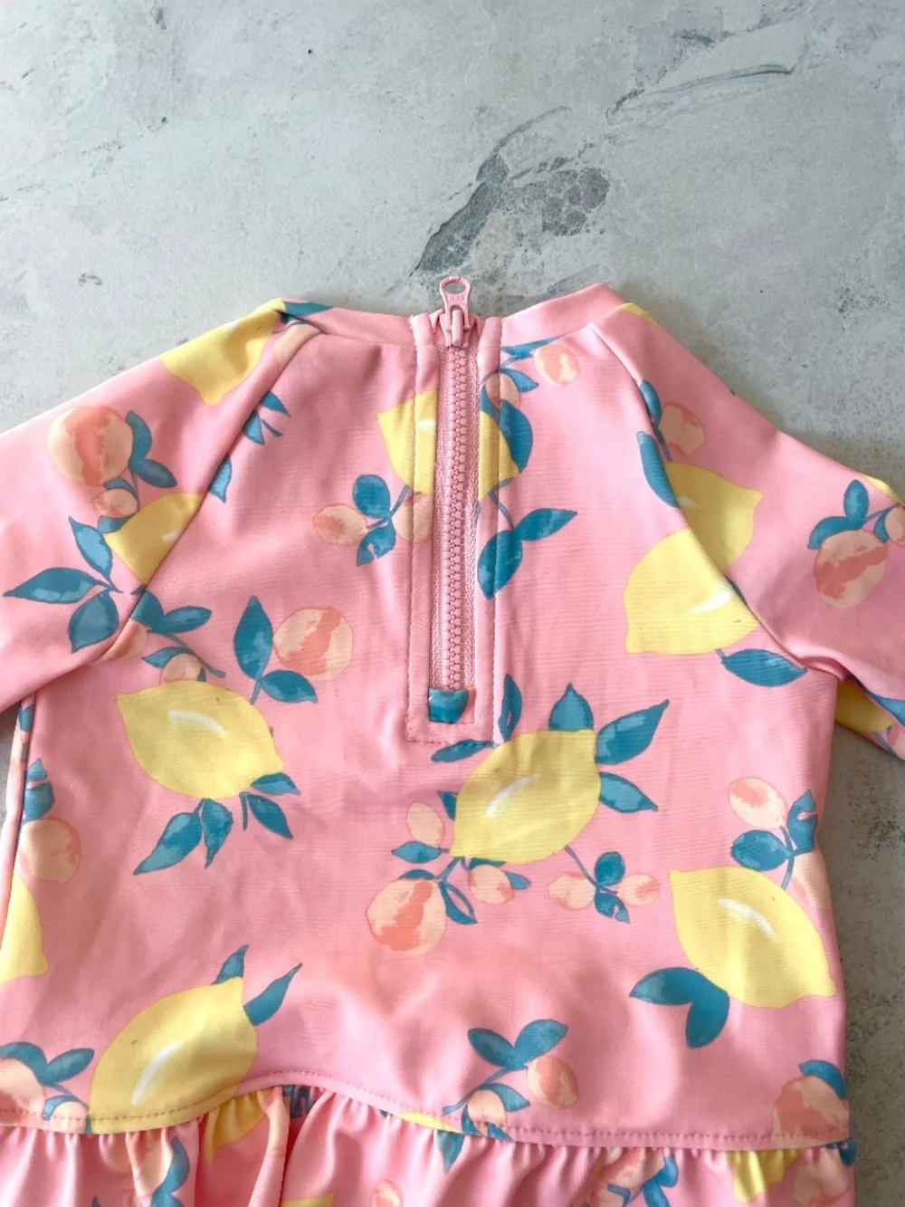 Osh-Kosh B’Gosh 1-pc Baby Girl Lemons Swimsuit 6M Ruffle Rashguard Long-sleeve